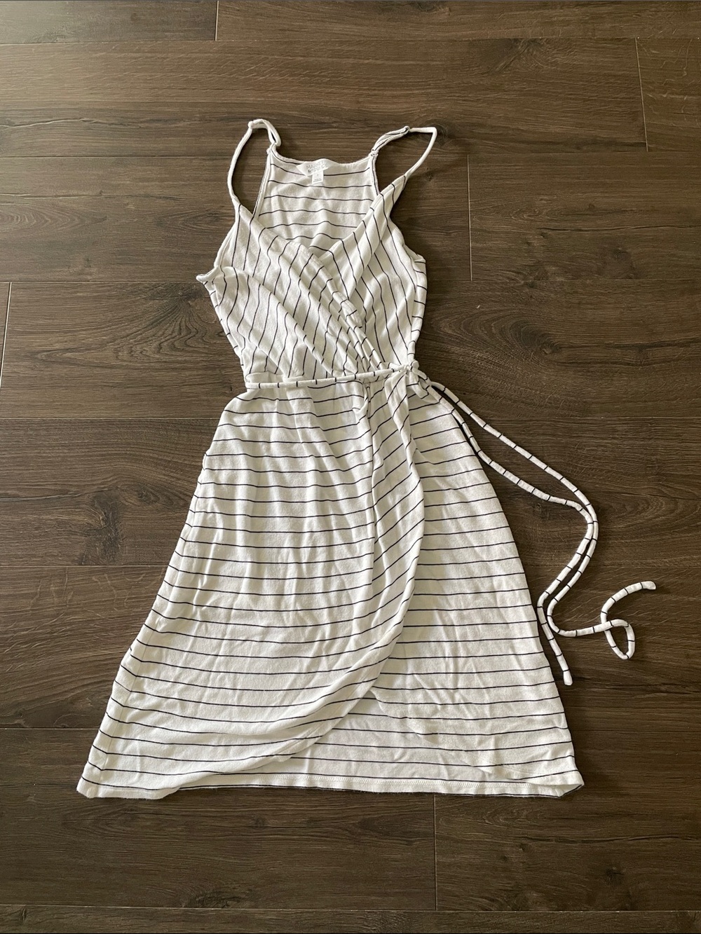 Women’s Market & Spruce White w/ Navy Stripes Wrap Dress, Size Small